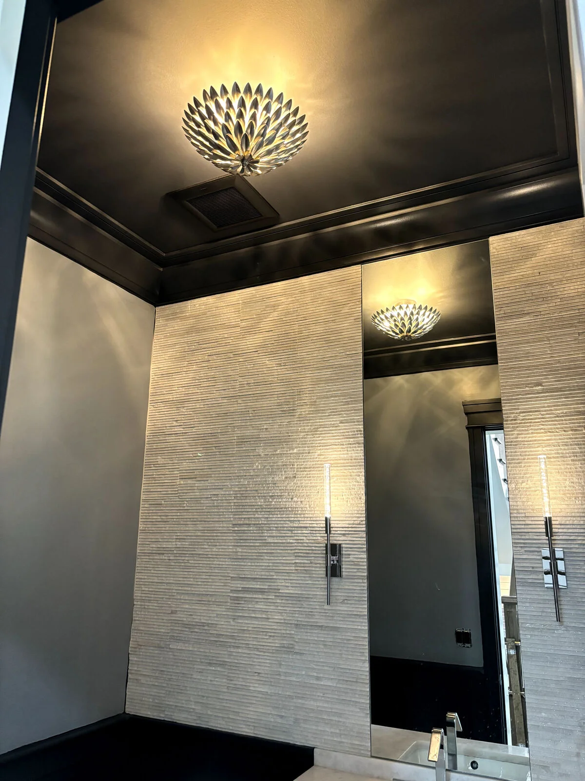 BATHROOM-LIGHTS-INSTALLATIN